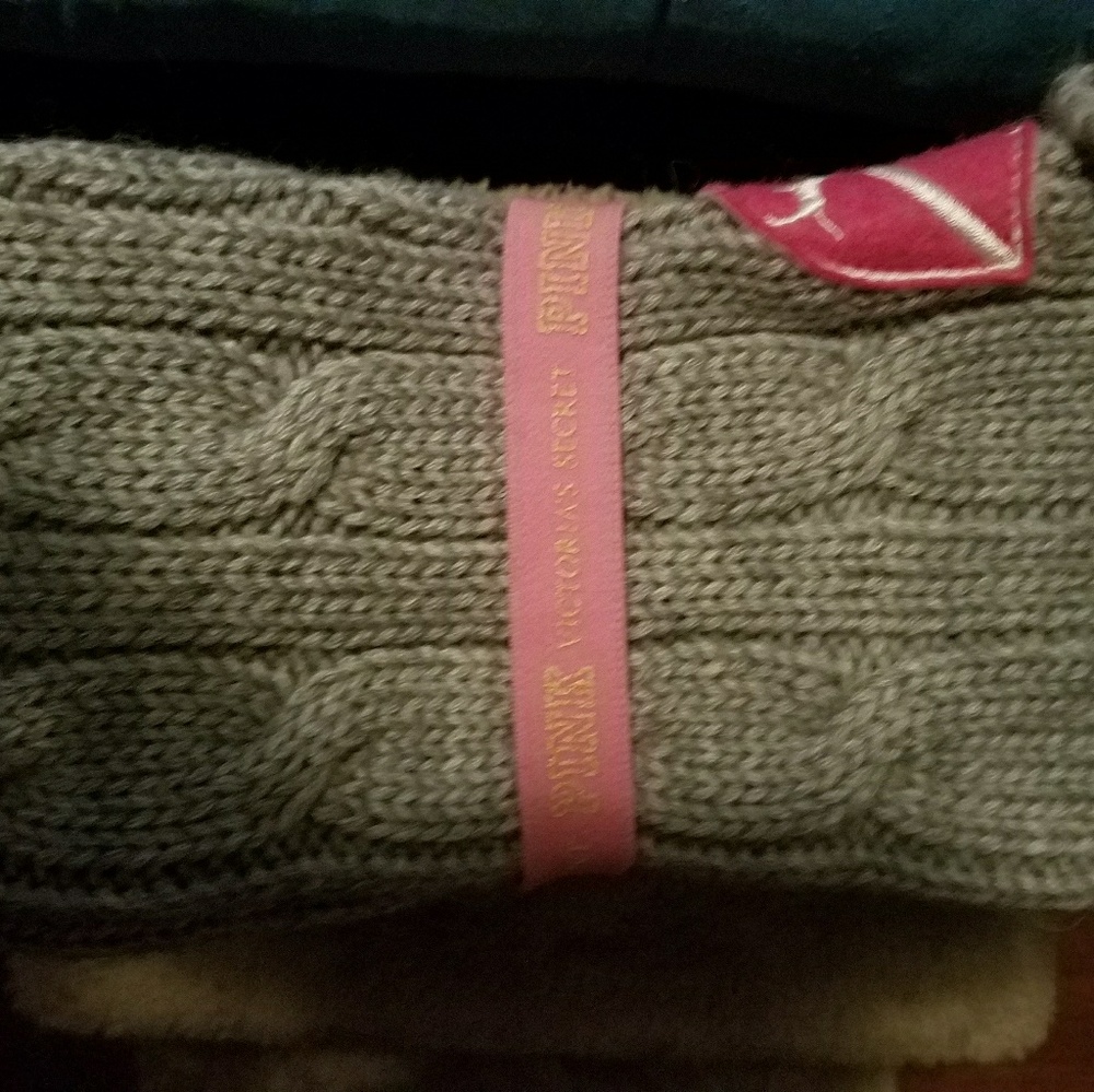 RESERVED Small Victoria secret pink